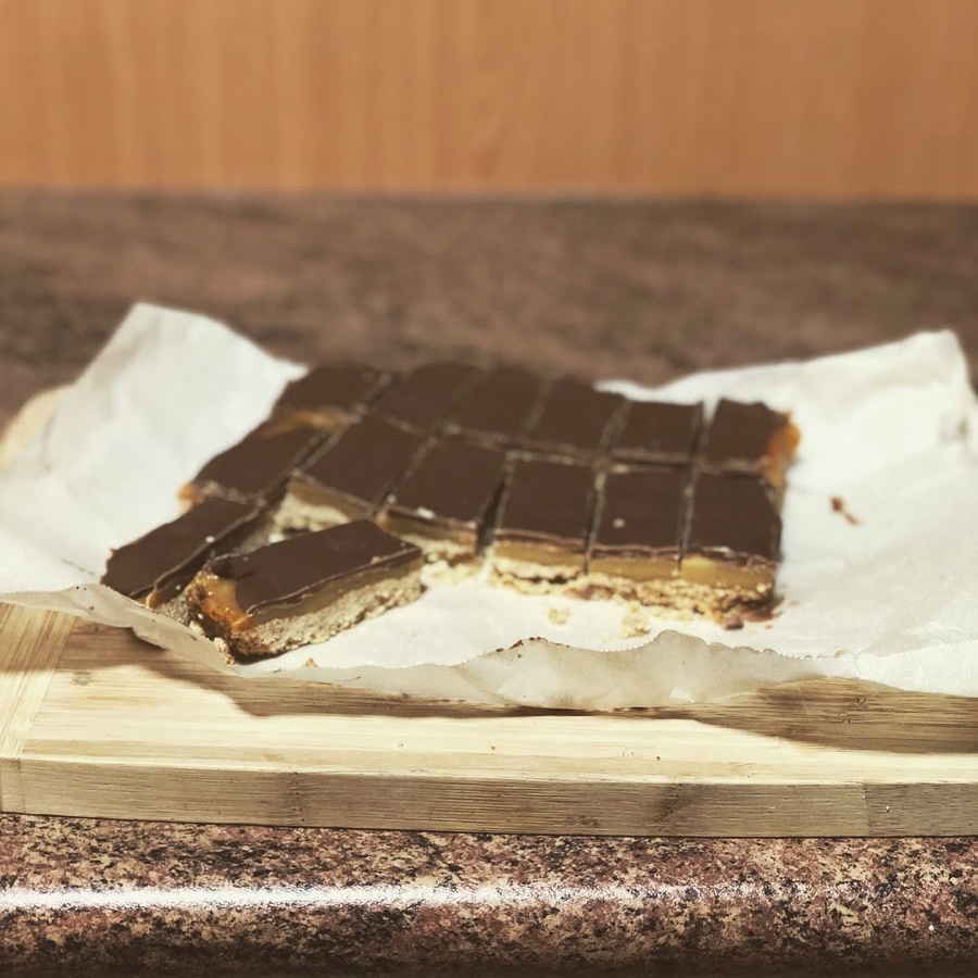 Caramel slice