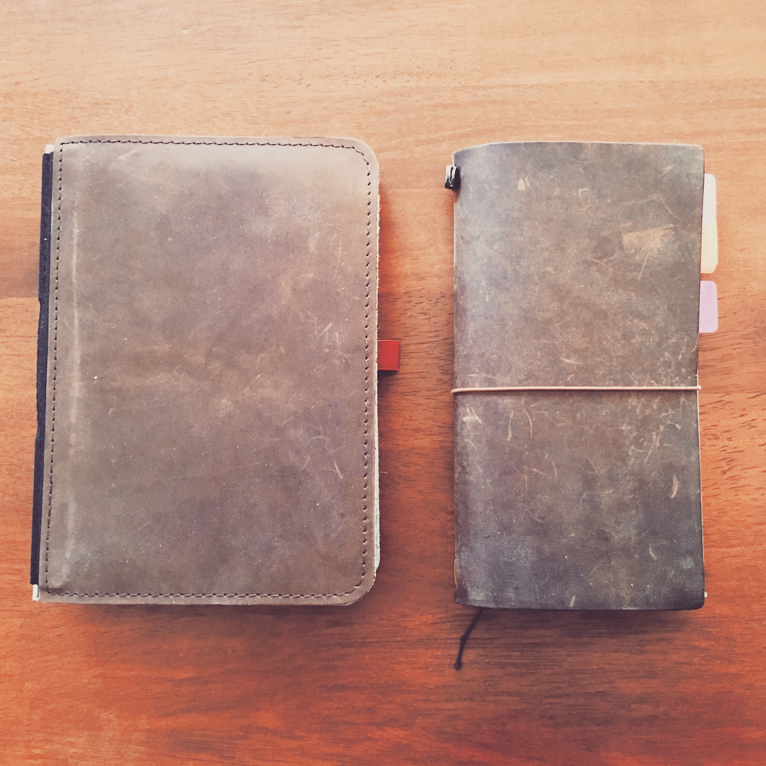 A5 Roterfaden and regular Traveler's Notebook